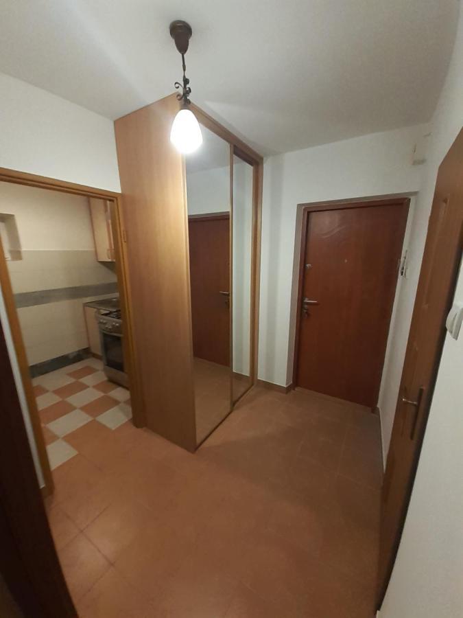 Centrum Zlote Tarasy Metro Rondo Onz Balkon Apartment Warsaw Ngoại thất bức ảnh