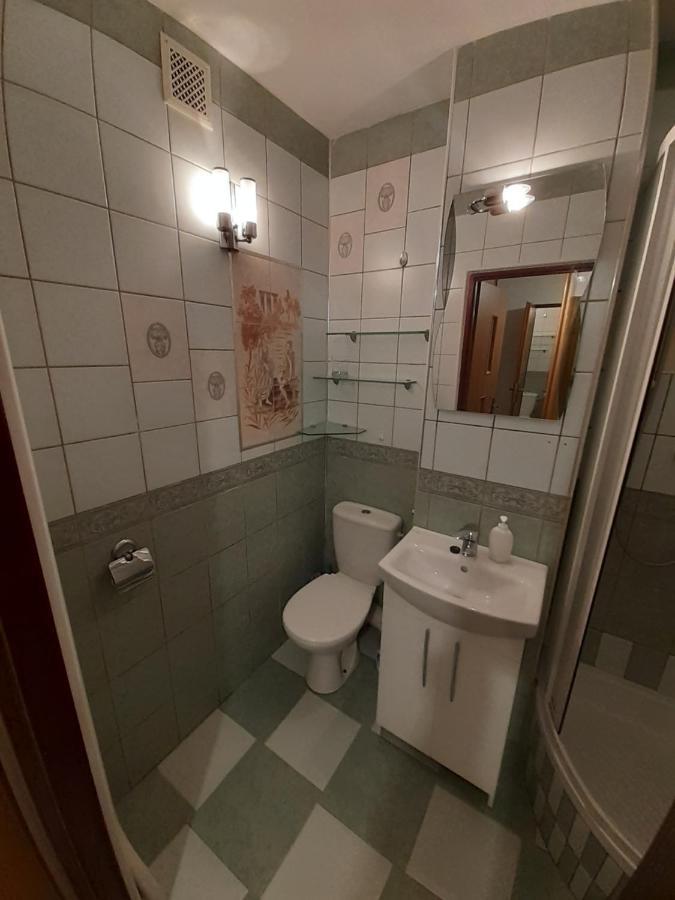 Centrum Zlote Tarasy Metro Rondo Onz Balkon Apartment Warsaw Ngoại thất bức ảnh